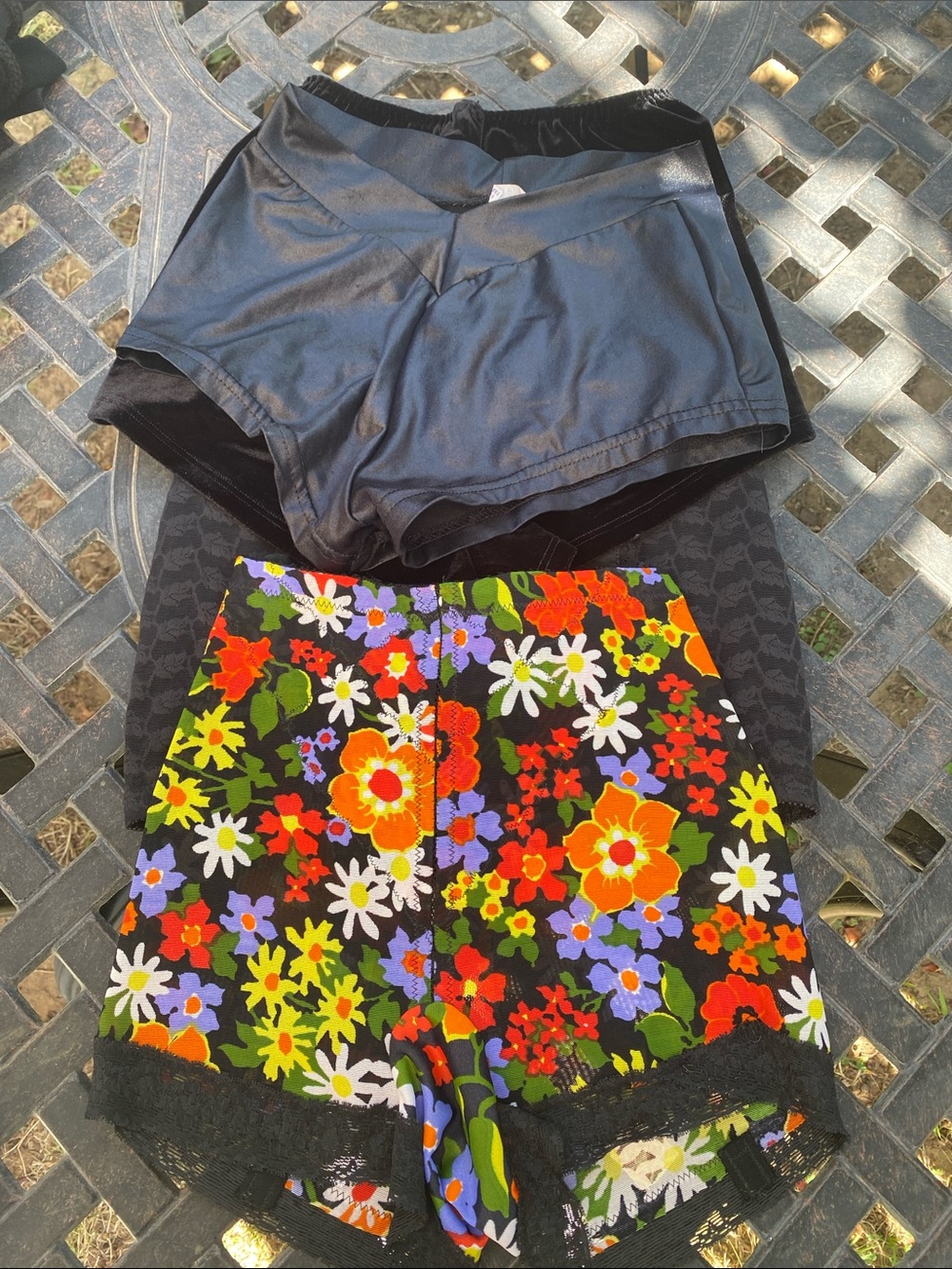 Black Floral Lace-Trim Hot Shorts with Bold Multi-Color Print. LOT